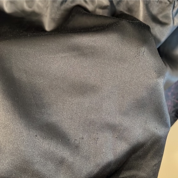 REITMANS | Dark Grey Peplum Style Top - Picture 4 of 9